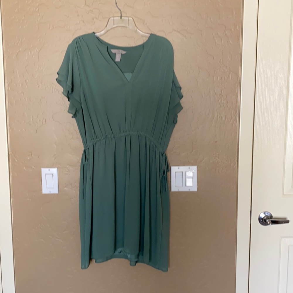 H&M Comfy and cute green summer dress